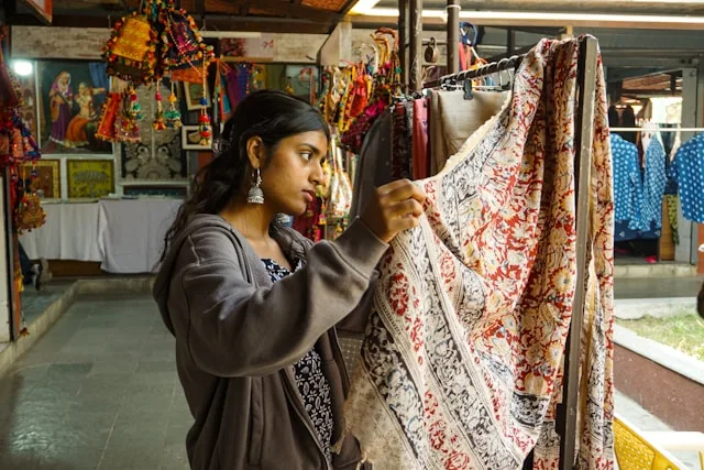 Ahmedabad's Textile Cluster Has Idle Factories and Unfilled Leadership Roles: Inside the Hollow Middle