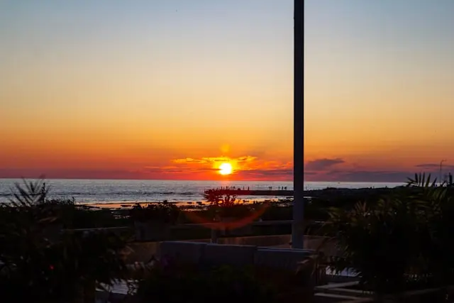 2026 жылғы Ақтаудың тау-кен және цемент секторы: су шиеленістірген талант мәселесін капитал неге шеше алмайды