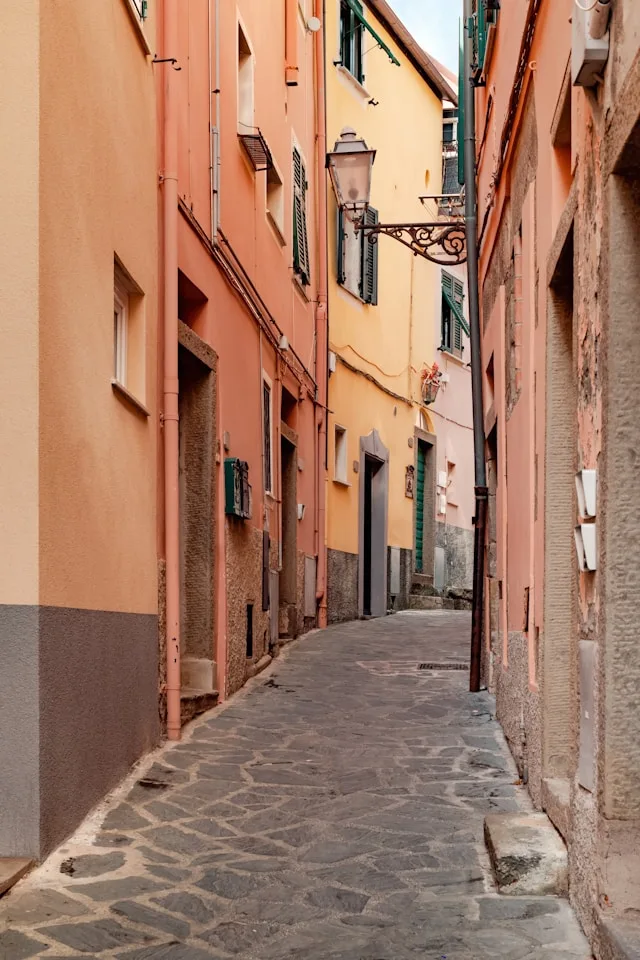 Asti's Metalworking Sector Has the Subsidies, the Orders, and the Machines. It Does Not Have the People