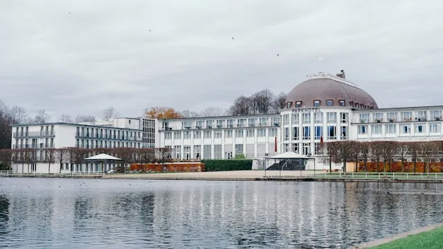 Bremens maritimer Talentmarkt hat sich zweigeteilt: Was Personalverantwortliche 2026 wissen müssen