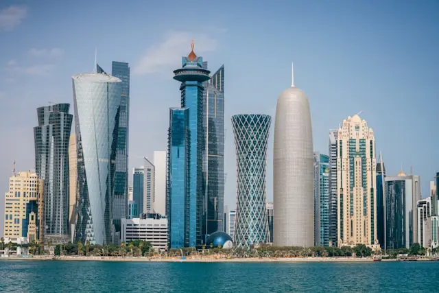 Doha Construction in 2026: A Sector in Contraction That Cannot Fill Its Most Critical Roles