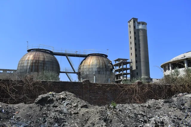 Agrobiznesi në Fier: Pse toka bujqësore më produktive e Shqipërisë nuk arrin të tërheqë drejtuesit që i nevojiten