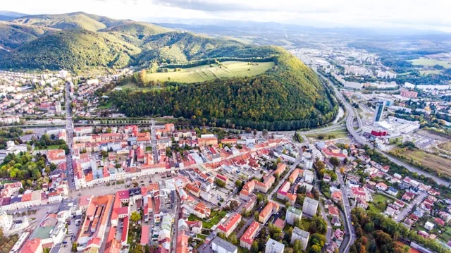 Cleantech-Recruiting in Freiburg: Deutschlands Solarhauptstadt bildet die Talente aus, die sie nicht halten kann