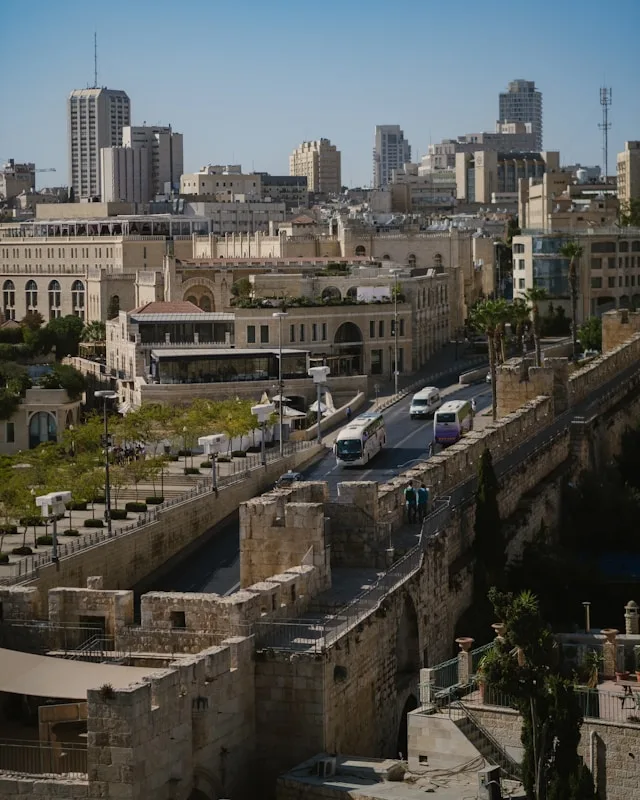 Jerusalem Deep-Tech Hiring: A World-Class Talent Engine That Cannot Keep What It Creates