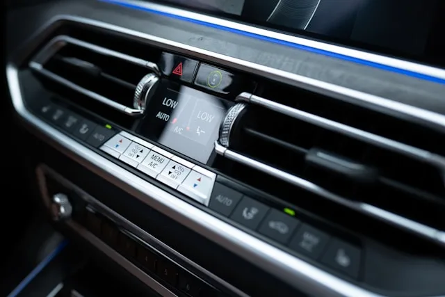 Kecskemét autóipari beruházásai szárnyalnak. A munkaerő-állomány zsugorodik. Mi omlik össze először?