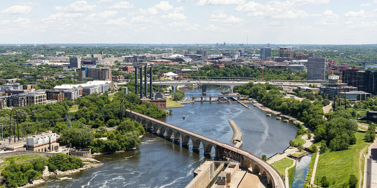 Minneapolis Retail Talent in 2026: The Two-Speed Market Hiring Leaders Cannot Afford to Misread