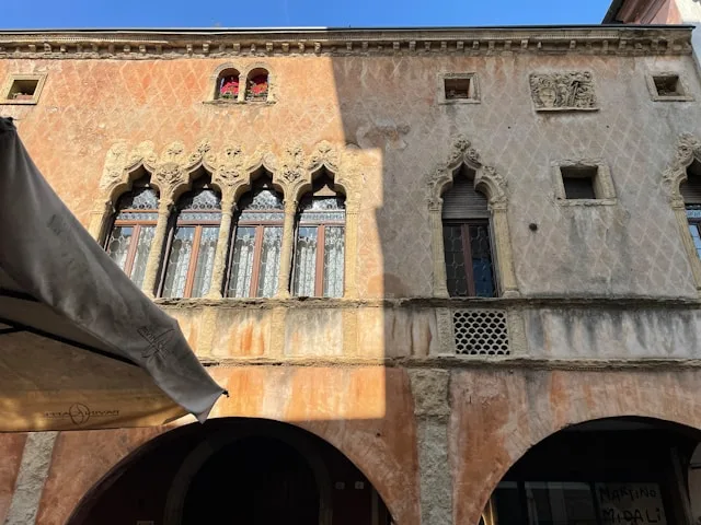 Assunzioni nel settore delle calzature sportive di Montebelluna: perché le esportazioni record non hanno risolto una crisi dei talenti sempre più profonda