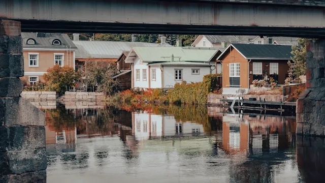 Porvoon teollisen osaamisen paradoksi: miksi automaatio pahentaa rekrytointihaastetta sen sijaan, että helpottaisi sitä