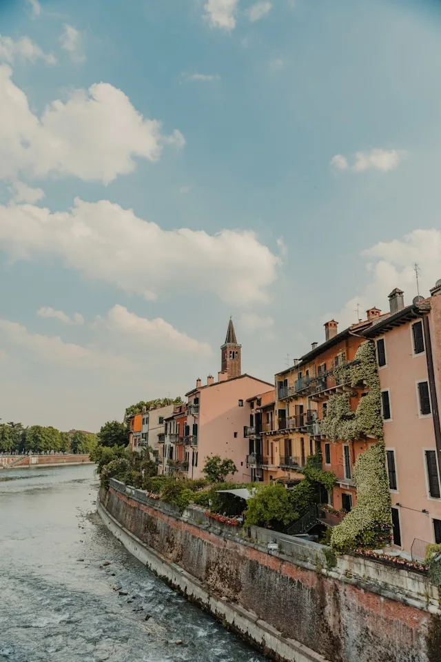 La logistica intermodale di Verona nel 2026: sovracapacità, infrastrutture in costruzione e carenza di professionisti qualificati